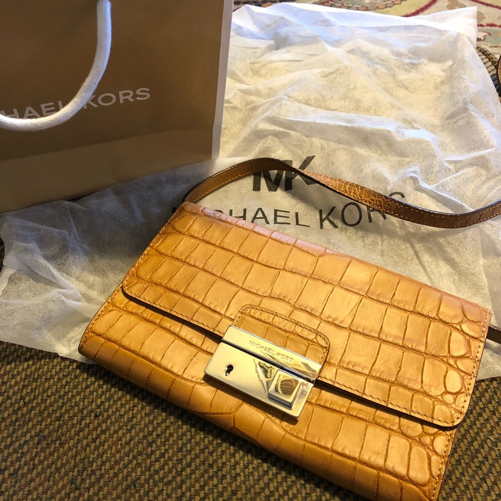 MICHAEL Kors tan leather crossbody